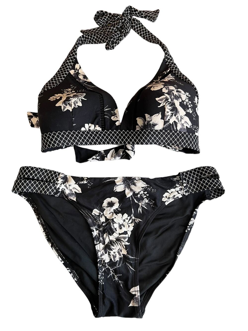 Sea Level Australia Black & White Floral Two Piece Bikini 6 D DD